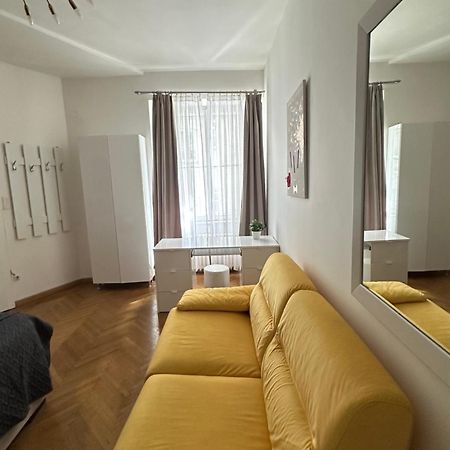 Datri Petite Suite 1 - 3 Wenen Buitenkant foto